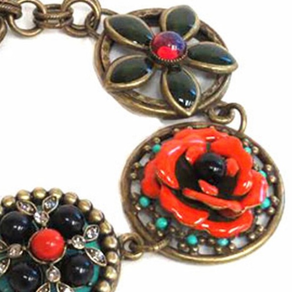 Five Vintage Inspired Enamel Button Bracelet,NWT - Picture 2 of 3